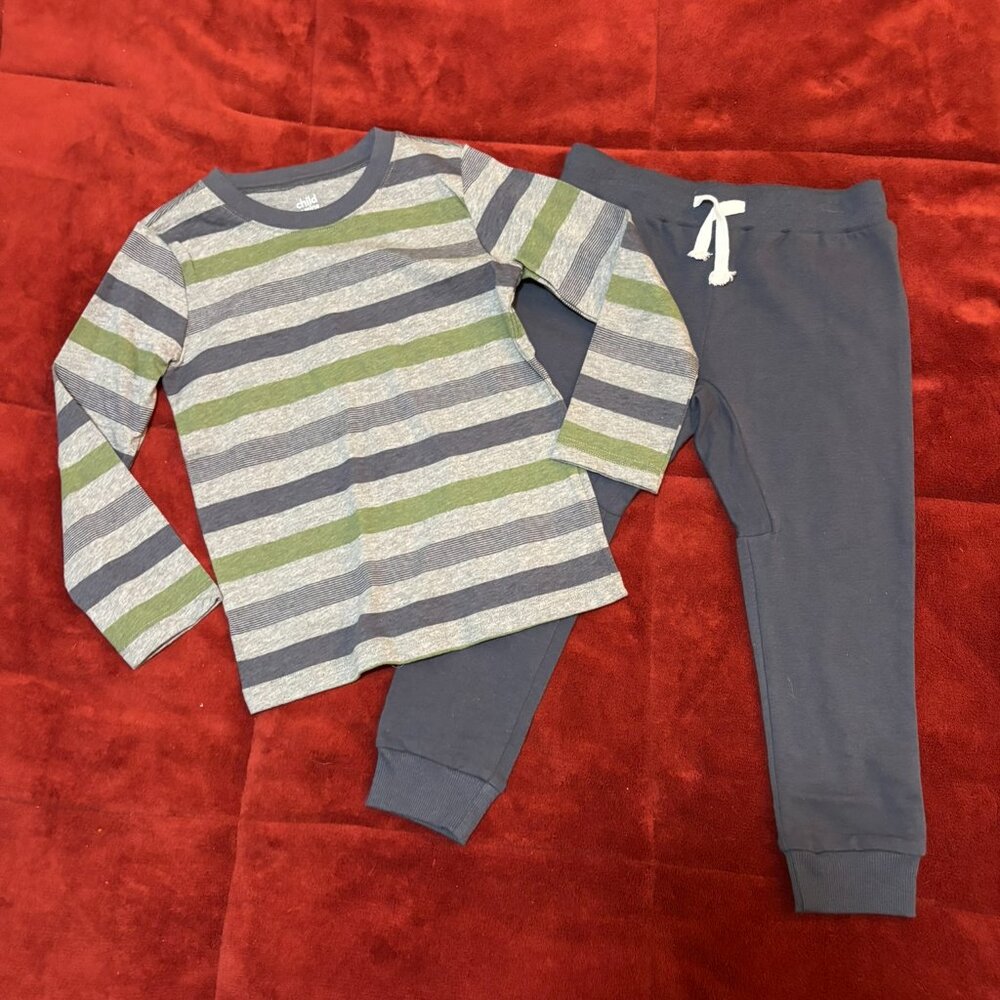 Child Of Mine by Carters Tommy Bahama Boys Outfit Shirt Sweatpants Pants Set 5T